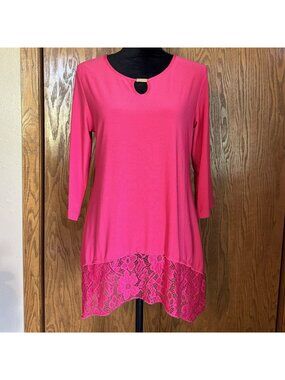 Creation Womens Blouse Size Small Hot Pink Neon Keyhole Lace Bottom 3/4 Sleeve